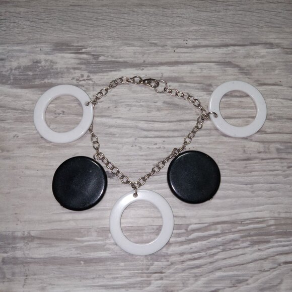Vintage Bracelet Black & White Acrylic Circle Link With Chain Clasp Art Deco - Picture 3 of 5